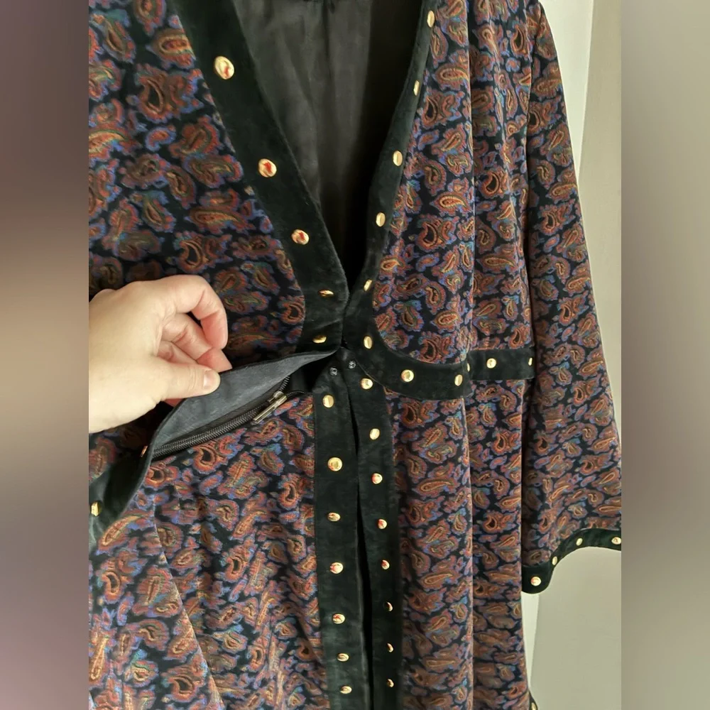 Vintage Velvet Suzanne Somers Paisley Studded Jacket Cropped Jacket duo Size 20W